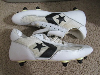converse soccer cleats